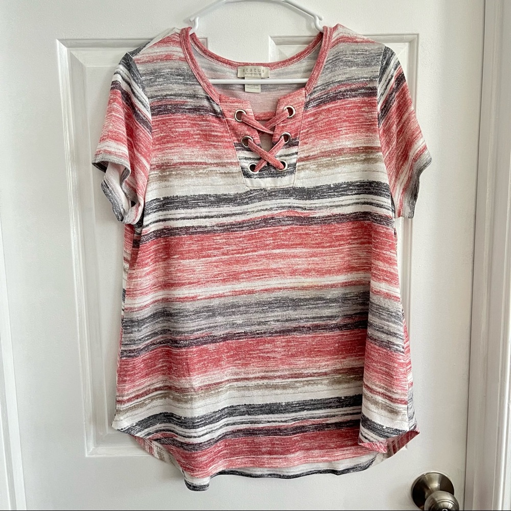 Status By Chenault Striped/Textured Looking T-shirt With a Unique Collar - XL